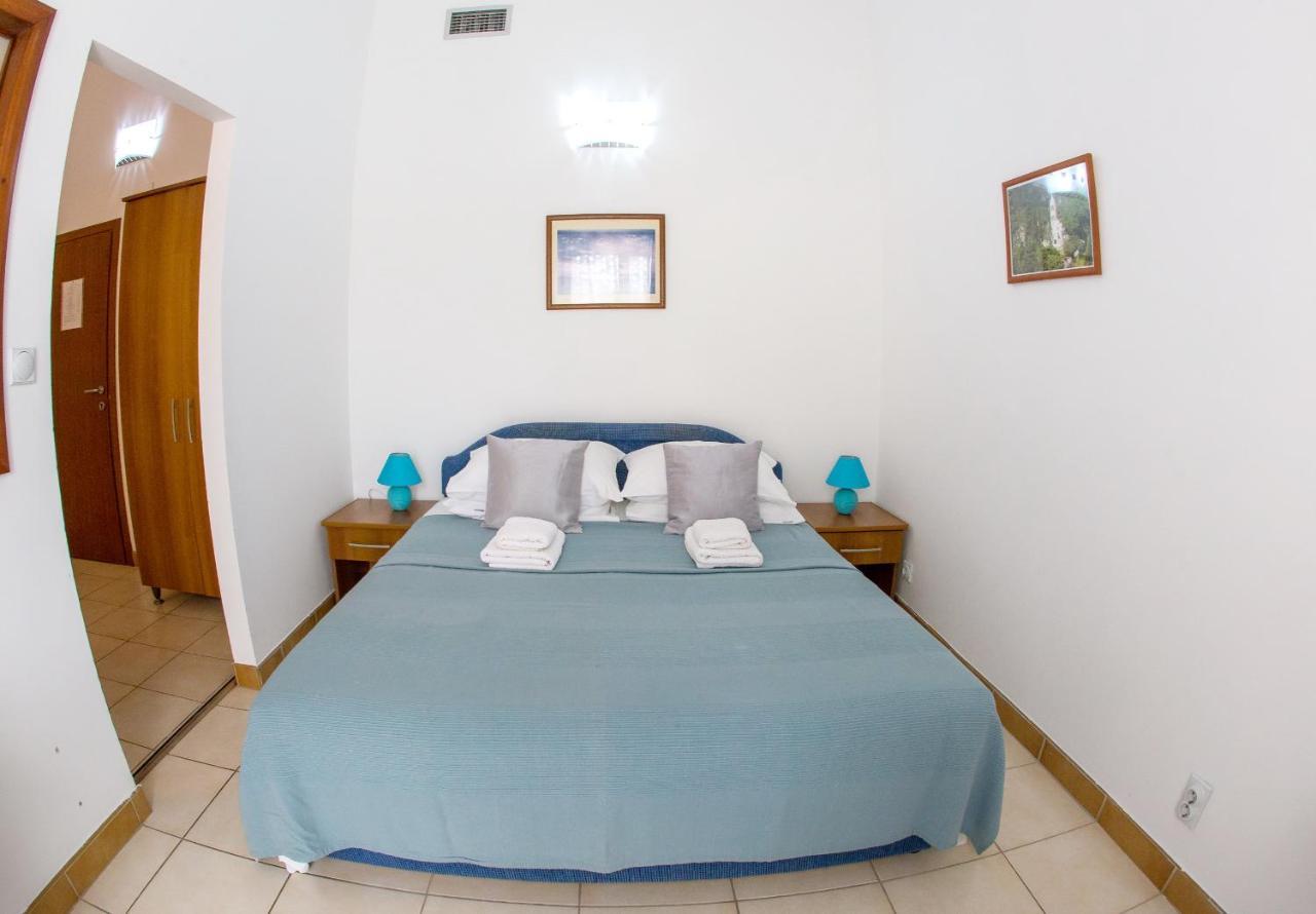 Apartments & Rooms Nikolic 布德瓦 外观 照片
